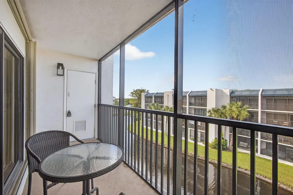 1605 S Us Highway 1 Jupiter FL 33477
