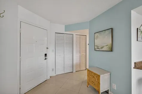 1605 S Us Highway 1 Jupiter FL 33477