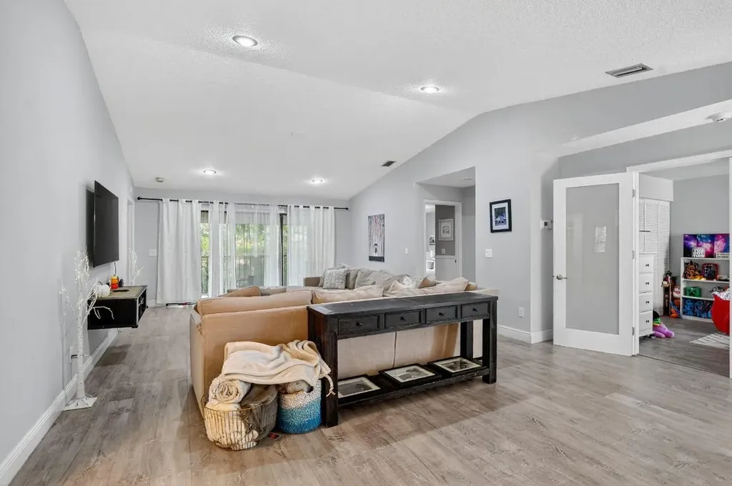 6675 Montego Bay Boulevard Boca Raton FL 33433