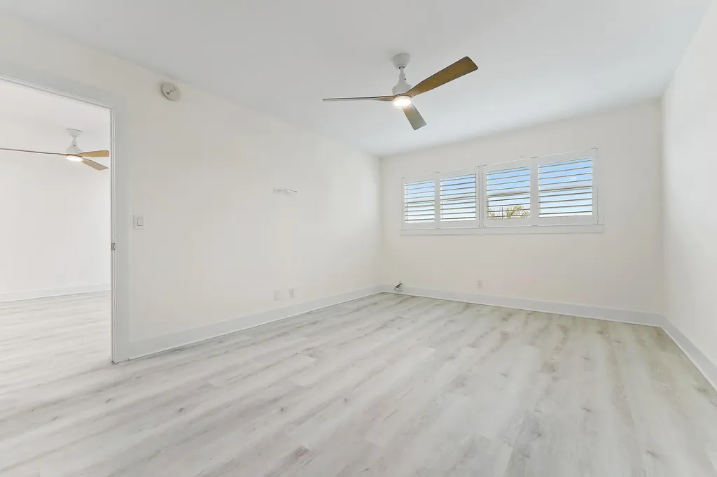 29 Yacht Club Drive North Palm Beach FL 33408