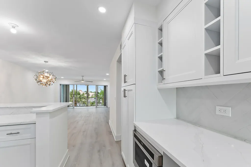 29 Yacht Club Drive North Palm Beach FL 33408
