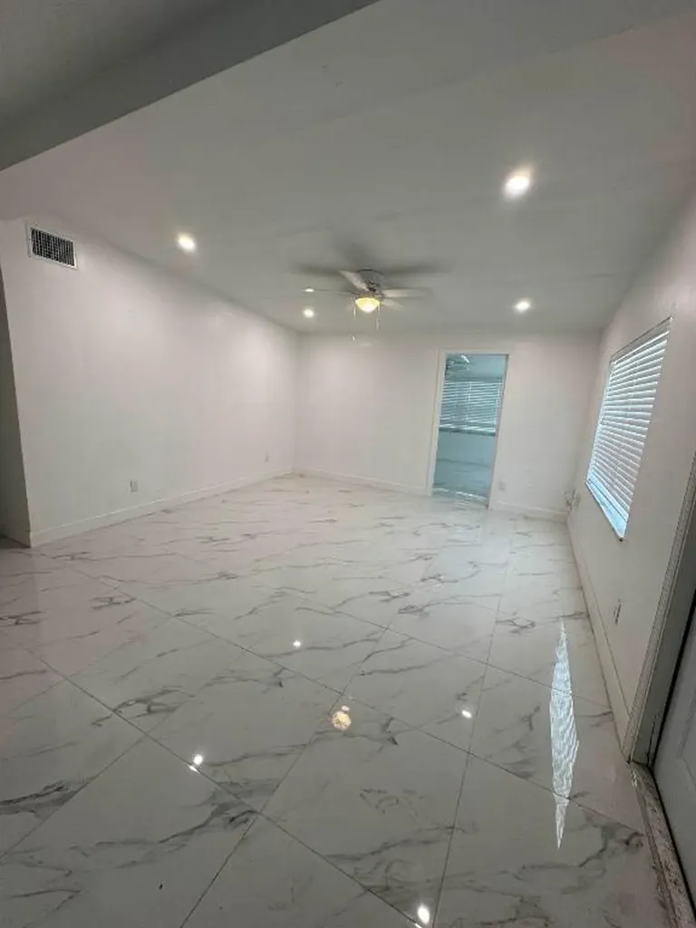 508 Palm Avenue Fort Pierce FL 34982