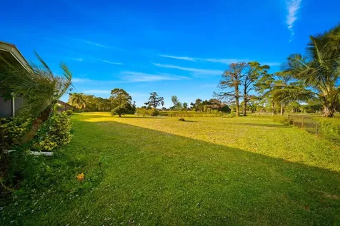 4204 Redwood Drive Fort Pierce FL 34951