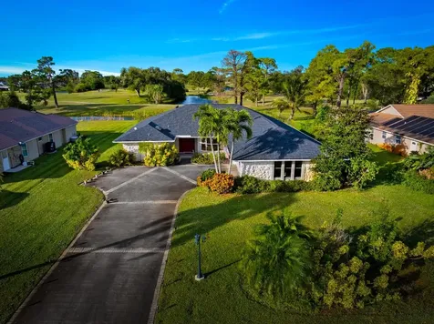 4204 Redwood Drive Fort Pierce FL 34951