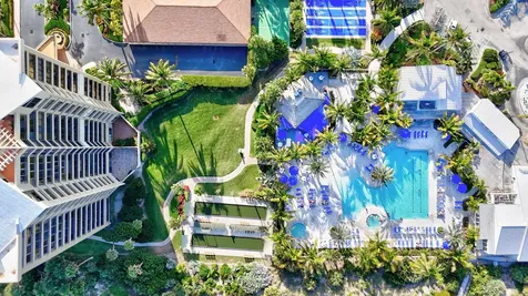 2400 S Ocean Drive Hutchinson Island FL 34949