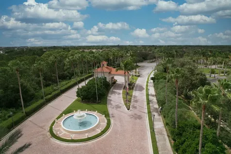 302 NW Toscane Trail Port St Lucie FL 34986