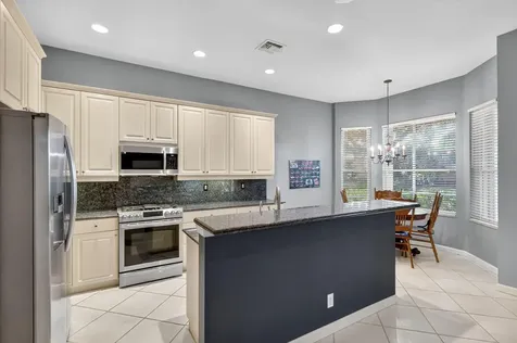 302 NW Toscane Trail Port St Lucie FL 34986