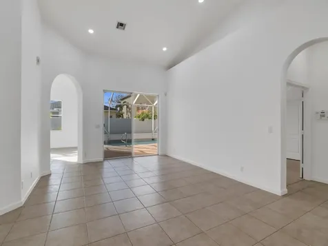 5607 Place Lake Drive Fort Pierce FL 34951