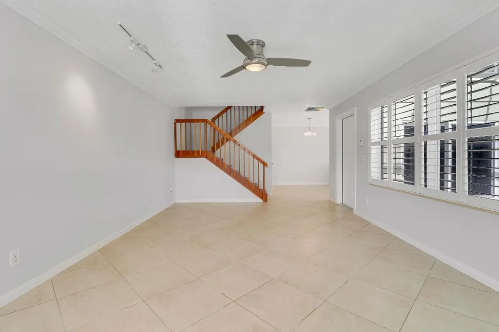 1903 Stratford Way West Palm Beach FL 33409