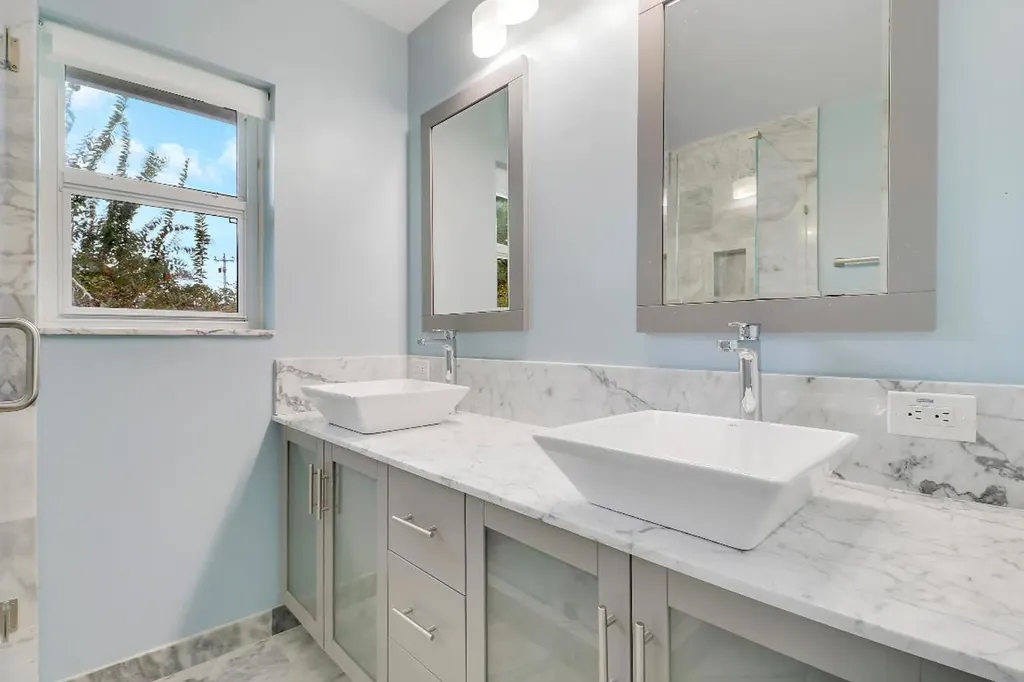 1903 Stratford Way West Palm Beach FL 33409
