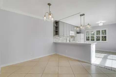 1903 Stratford Way West Palm Beach FL 33409