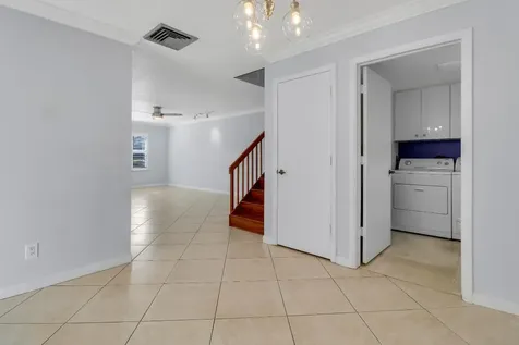 1903 Stratford Way West Palm Beach FL 33409