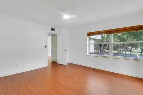 1903 Stratford Way West Palm Beach FL 33409
