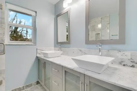 1903 Stratford Way West Palm Beach FL 33409