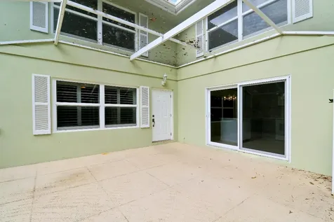 1903 Stratford Way West Palm Beach FL 33409