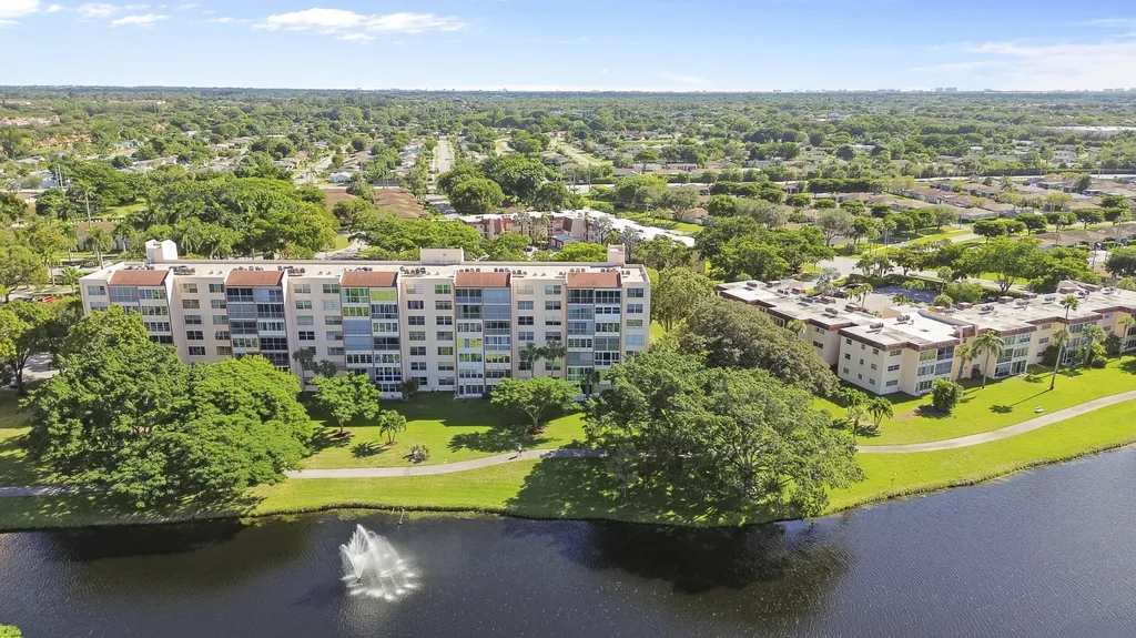 14671 Bonaire Boulevard Delray Beach FL 33446