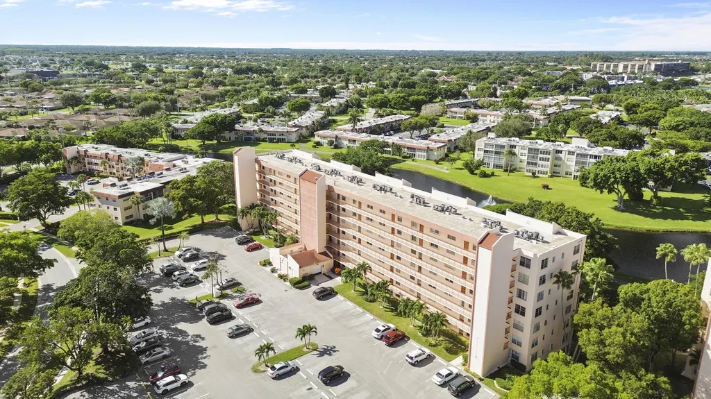 14671 Bonaire Boulevard Delray Beach FL 33446