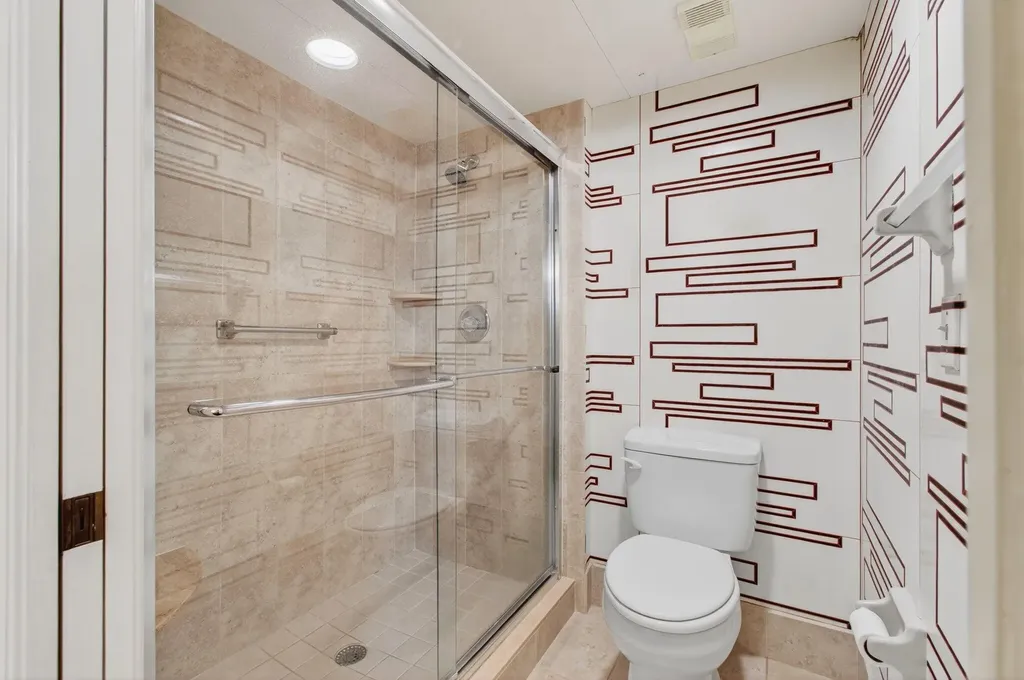 15321 Strathearn Drive Delray Beach FL 33446