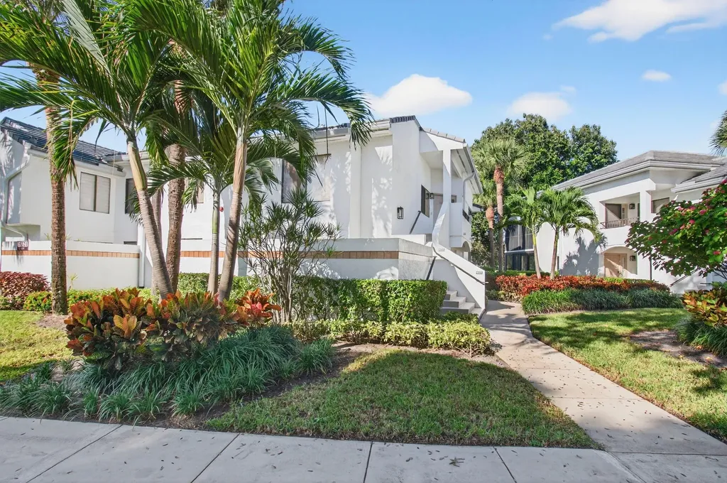 15321 Strathearn Drive Delray Beach FL 33446