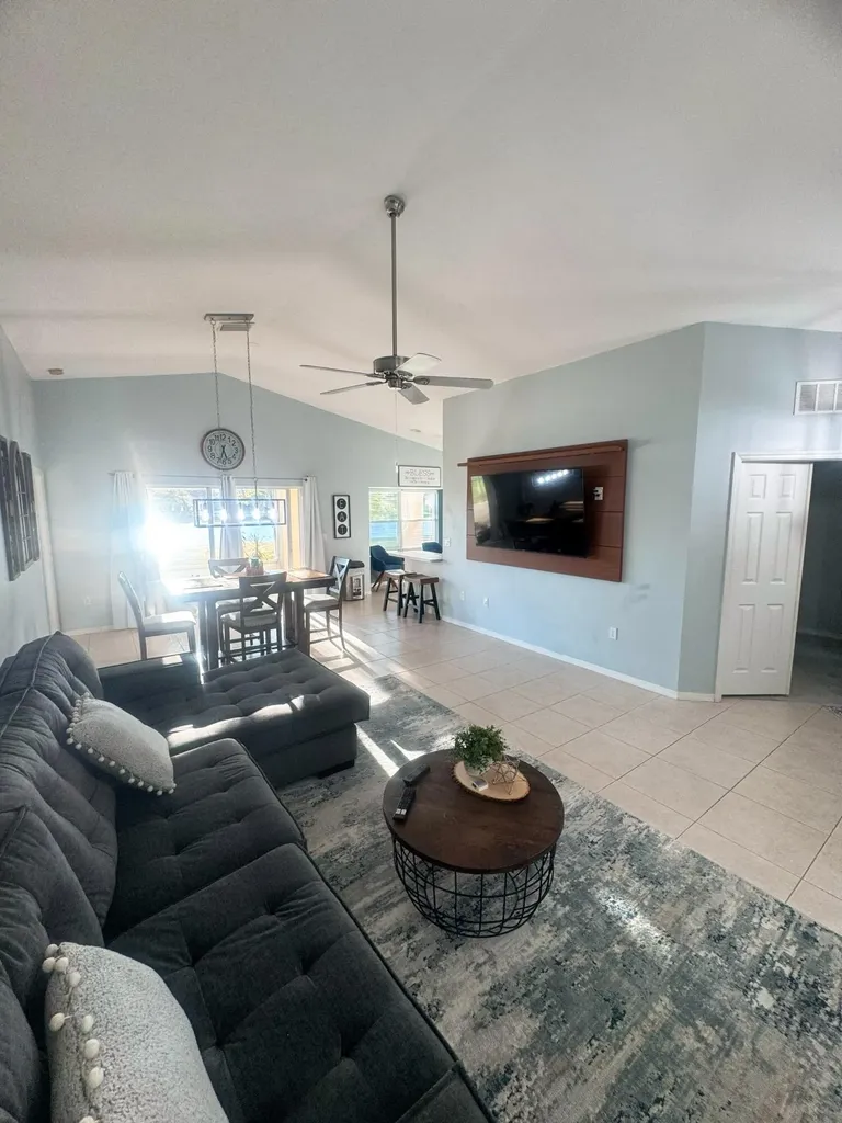 532 SW Indian Key Drive Port St Lucie FL 34986