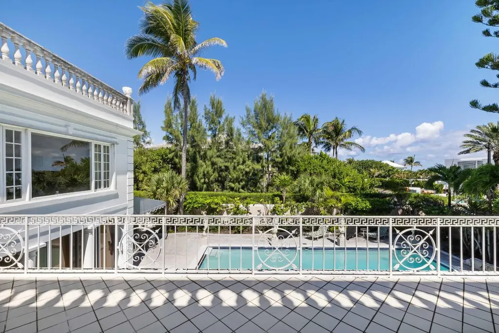 1048 S Ocean Boulevard Palm Beach FL 33480