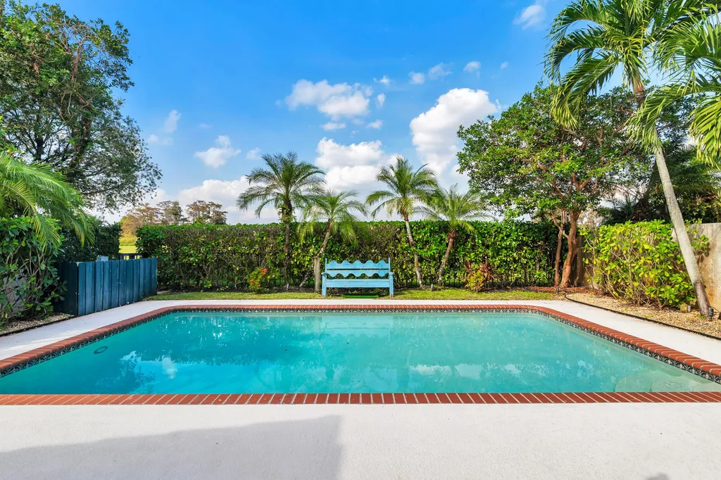 2379 Windsor Way Court Wellington FL 33414