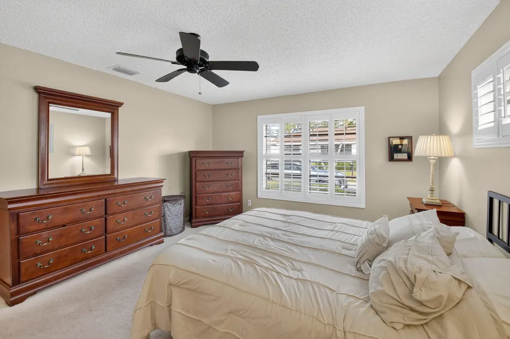 9800 Tabebuia Tree Drive Boynton Beach FL 33436