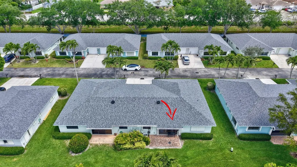 9800 Tabebuia Tree Drive Boynton Beach FL 33436