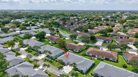 9800 Tabebuia Tree Drive Boynton Beach FL 33436