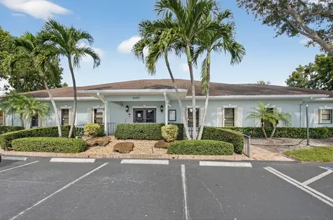 9800 Tabebuia Tree Drive Boynton Beach FL 33436