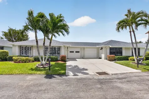9800 Tabebuia Tree Drive Boynton Beach FL 33436