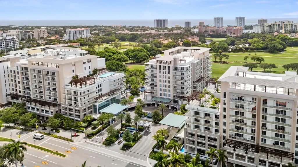 220 SE Mizner Boulevard Boca Raton FL 33432