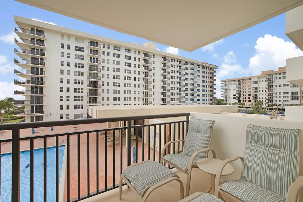 1149 Hillsboro Mile Hillsboro Beach FL 33062