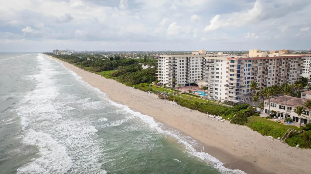 1149 Hillsboro Mile Hillsboro Beach FL 33062