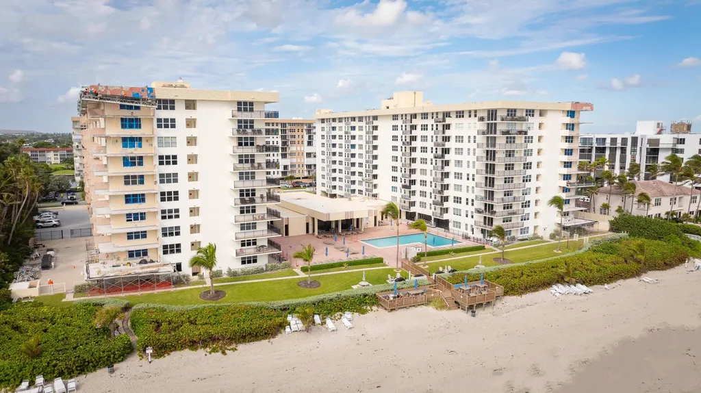 1149 Hillsboro Mile Hillsboro Beach FL 33062