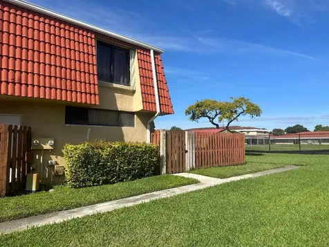 8345 Trent Court Boca Raton FL 33433