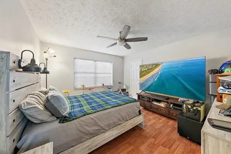 622 SW Hogan Street Port St Lucie FL 34983