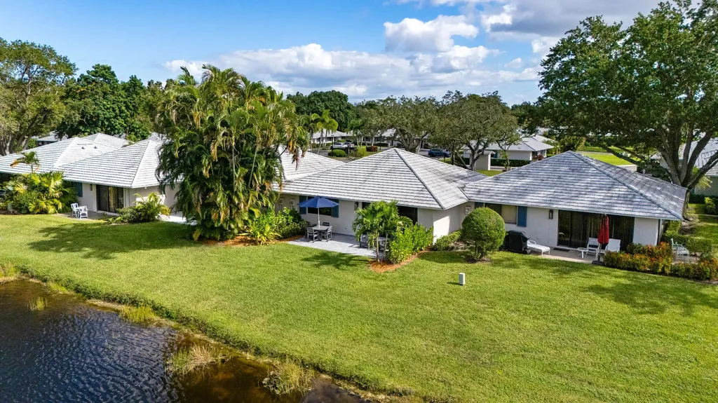 206 Club Drive Palm Beach Gardens FL 33418