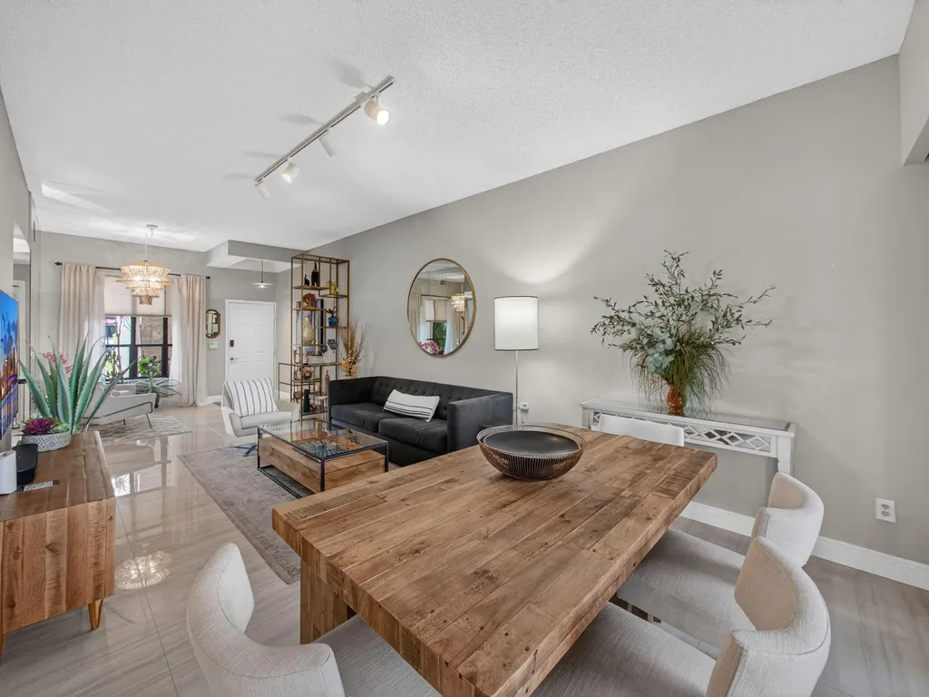 7472 La Paz Boulevard Boca Raton FL 33433