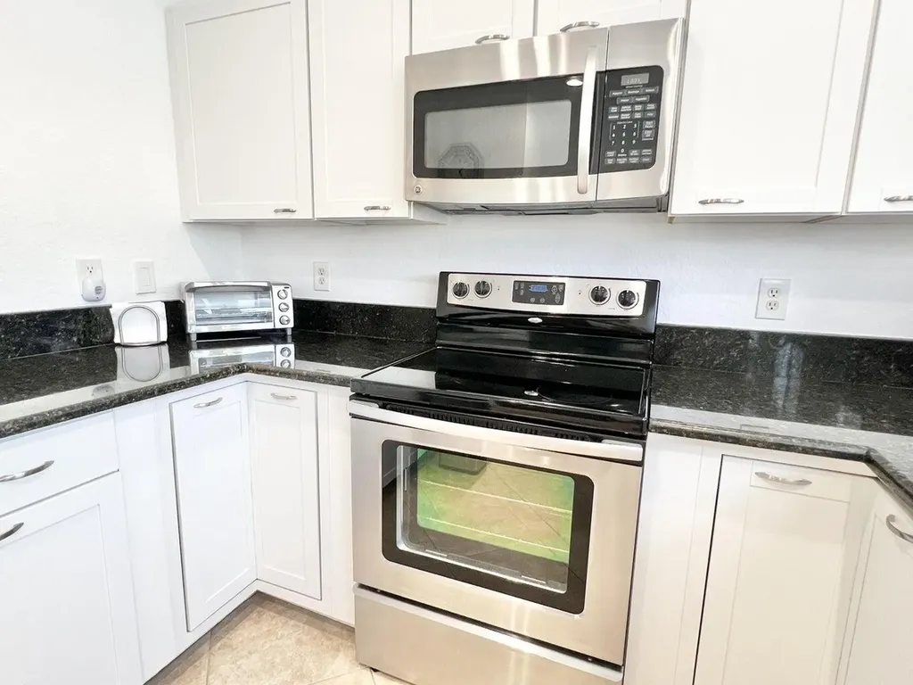 840 Marina Del Ray Lane West Palm Beach FL 33401