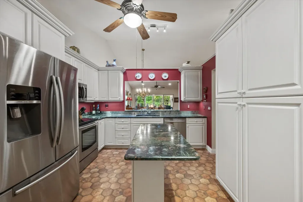 7943 Lake Sands Drive Delray Beach FL 33446