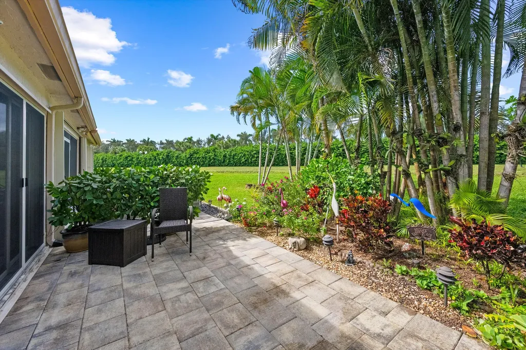 7943 Lake Sands Drive Delray Beach FL 33446