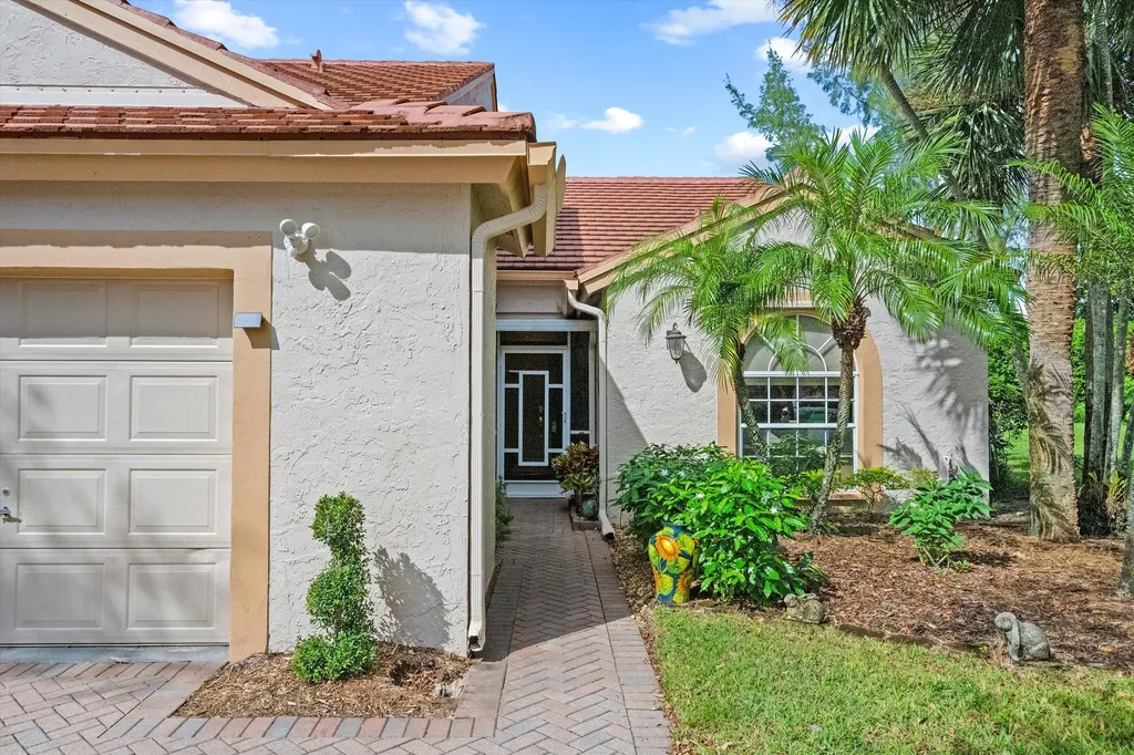 7943 Lake Sands Drive Delray Beach FL 33446