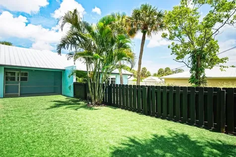 2134 NE Pelican Terrace Jensen Beach FL 34957