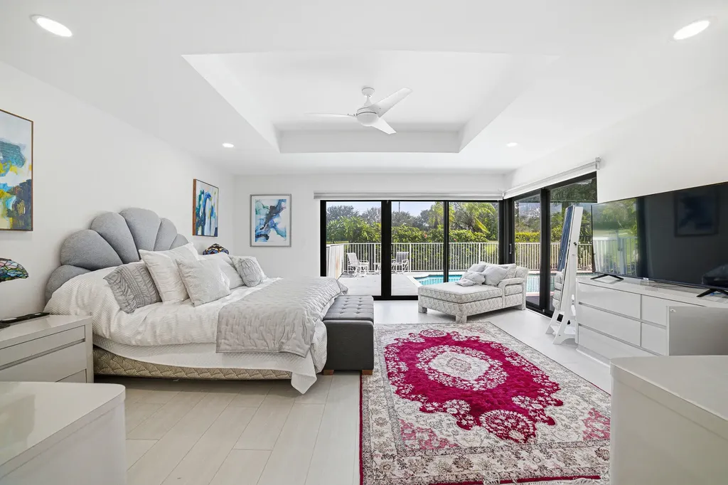 11374 Boca Woods Lane Boca Raton FL 33428