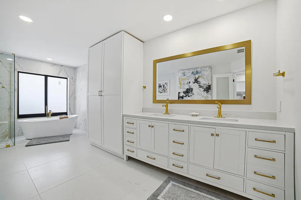 11374 Boca Woods Lane Boca Raton FL 33428