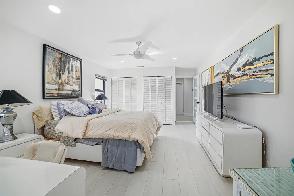 11374 Boca Woods Lane Boca Raton FL 33428