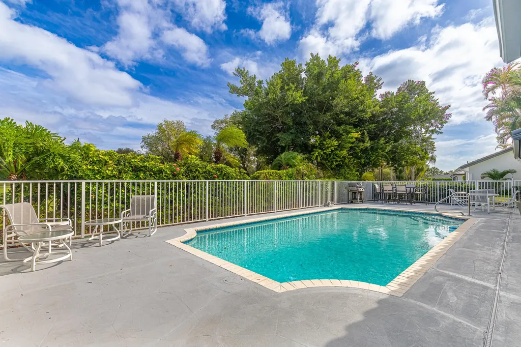 11374 Boca Woods Lane Boca Raton FL 33428