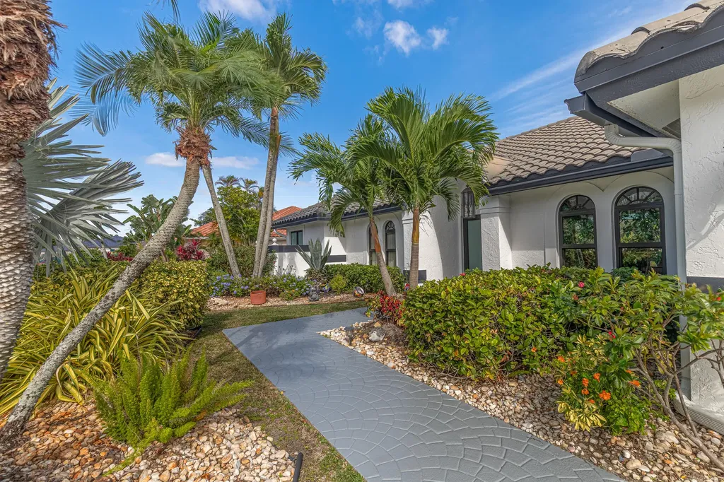 11374 Boca Woods Lane Boca Raton FL 33428