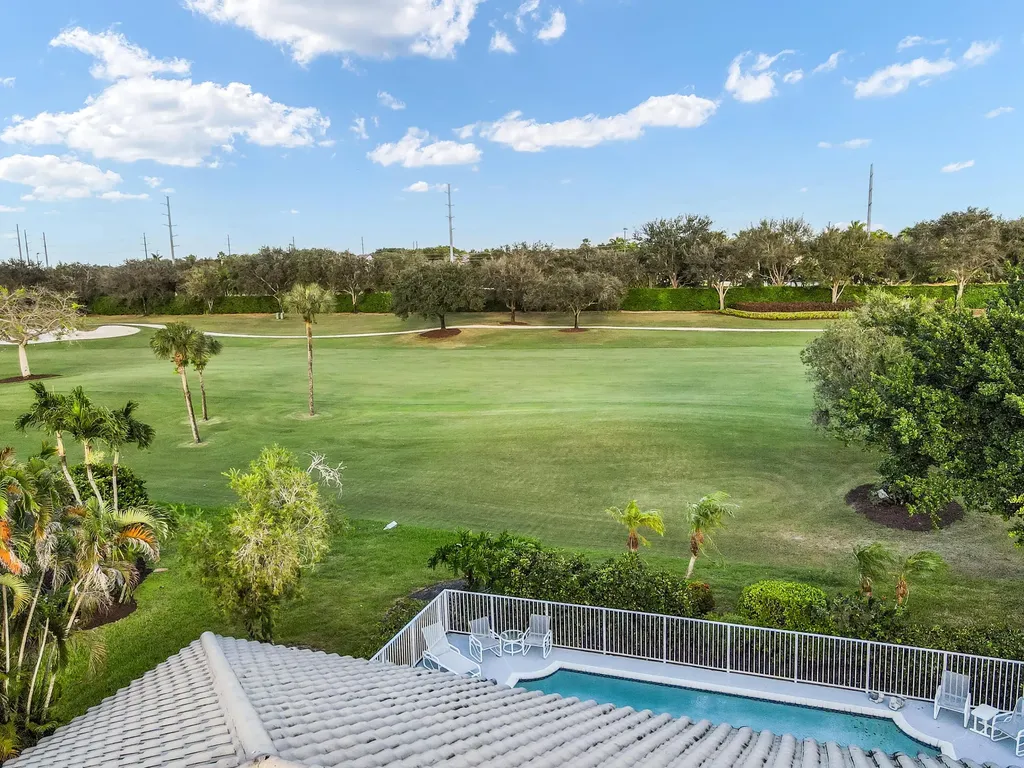 11374 Boca Woods Lane Boca Raton FL 33428